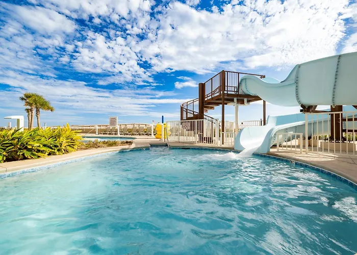 Phoenix Gulf Towers 2202 Apartment *